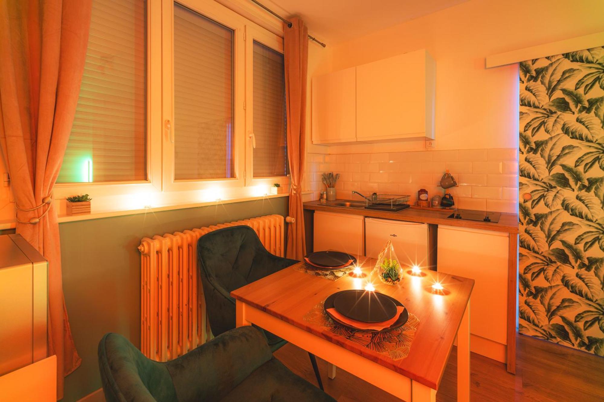 Le Refuge - Netflix I Wifi Haut Debit I Parking - Confort & Cosy 발랑시엔 외부 사진